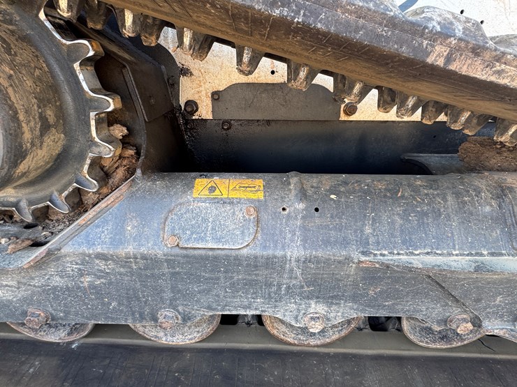 bobcat-t550-image-53