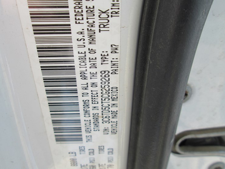 2012-dodge-2500-image-37