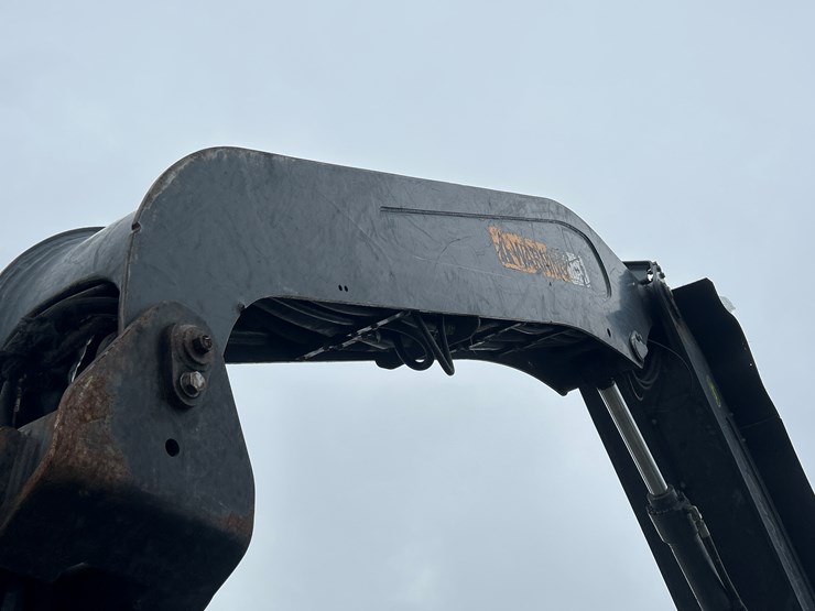 massey-ferguson-8-image-39