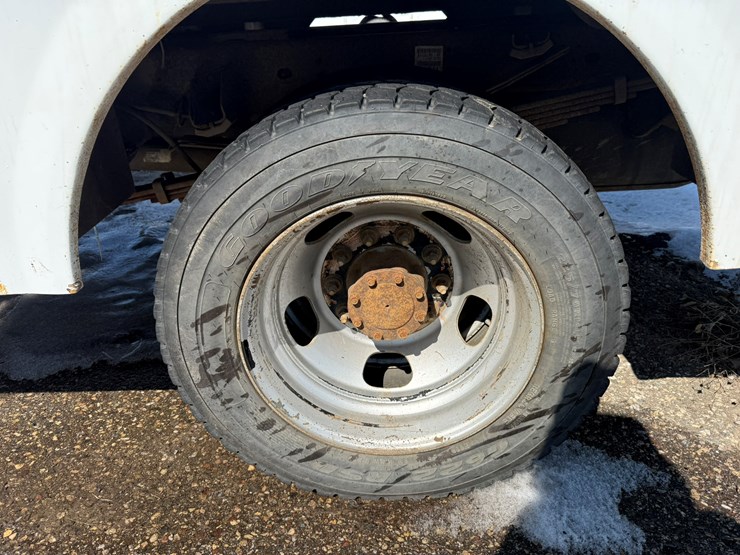 #1063-•-2014-ram-5500-heavy-duty-service-truck-image-34