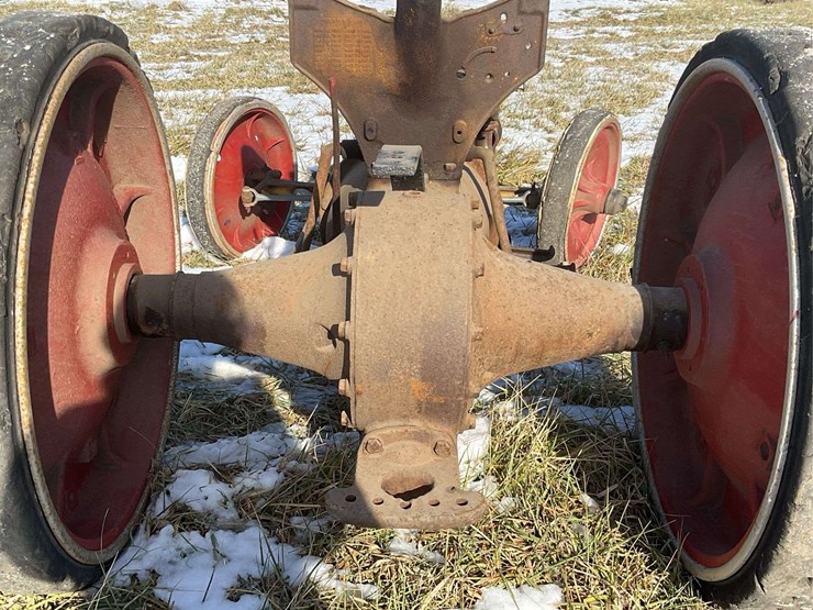 fordson-parts-tractor-image-11