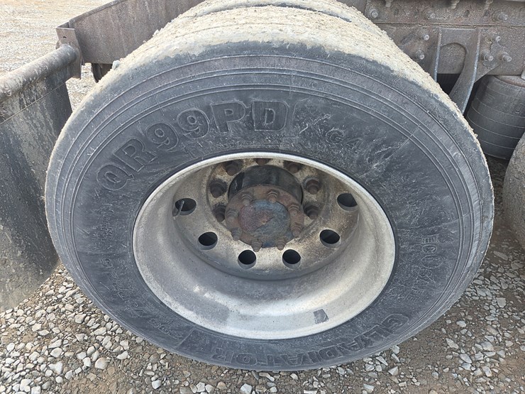 2005-caterpillar-c13-image-80