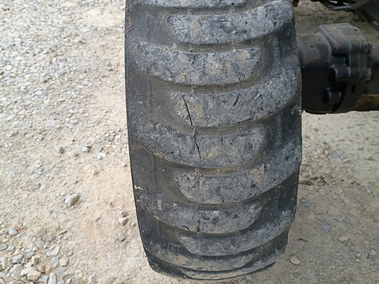 john-deere-110-image-71