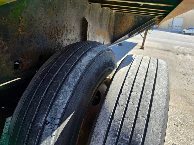 1986-utility-flatbed-image-57