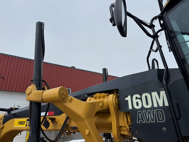 caterpillar-160m-image-27