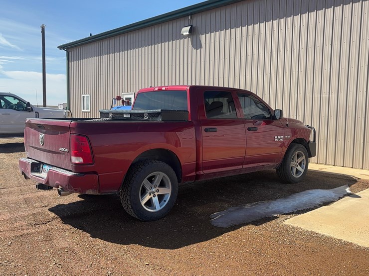 2014-dodge-1500-image-3