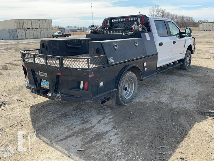 2017-ford-f350-xl-image-4