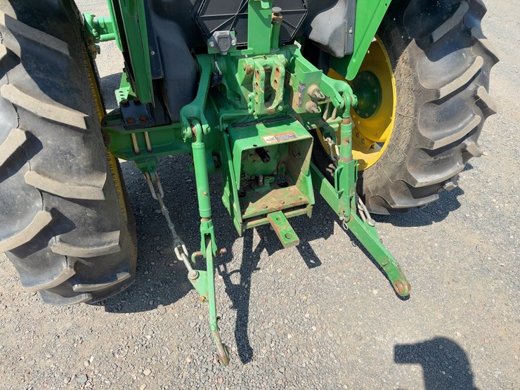 john-deere-5045d-image-12