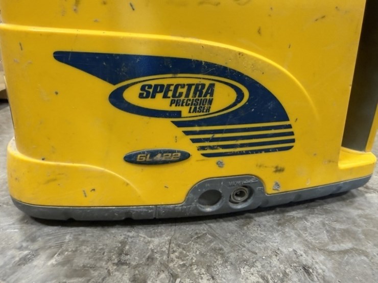 spectra-precision-gl422-dual-grade-laser-image-5