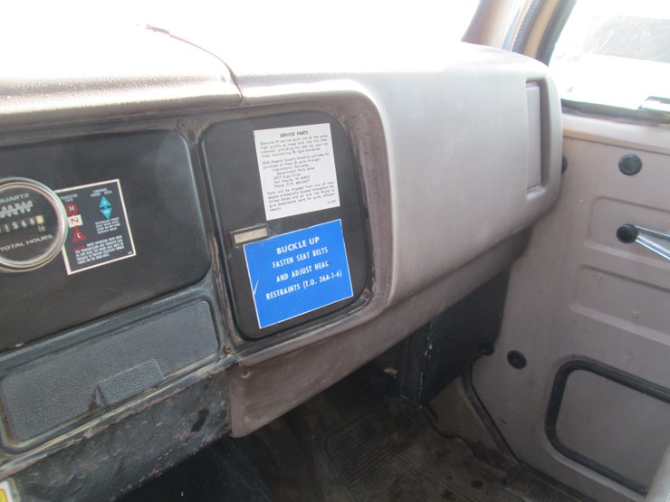 1981-international-s1800-image-34