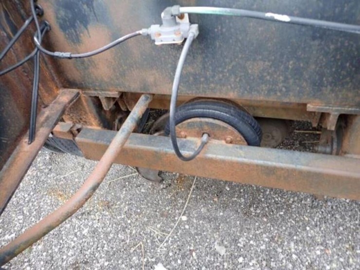 2004-cobra-end-dump-image-9