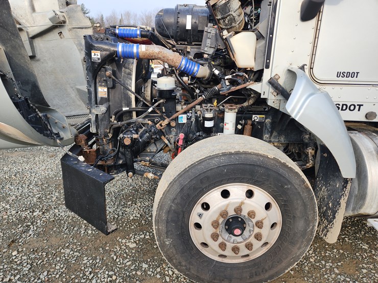 2016-kenworth-t400-image-34