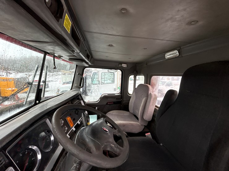 2007-kenworth-w900-image-73