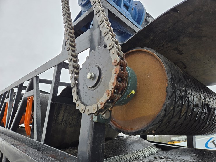 massey-ferguson-8-image-18