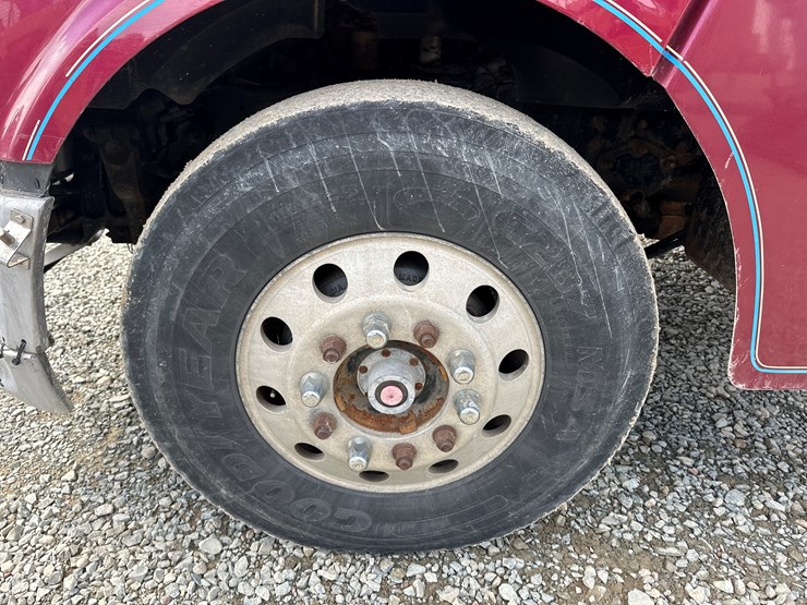 2001-caterpillar-c15-image-48