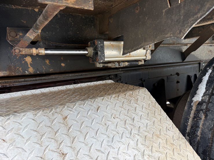 #2016-•-1990-western-star-quad-axle-dump-truck-image-58