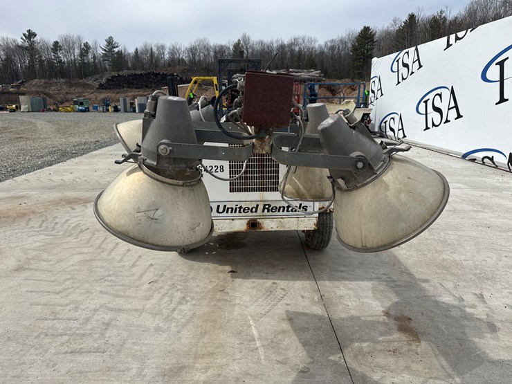 massey-ferguson-8-image-4