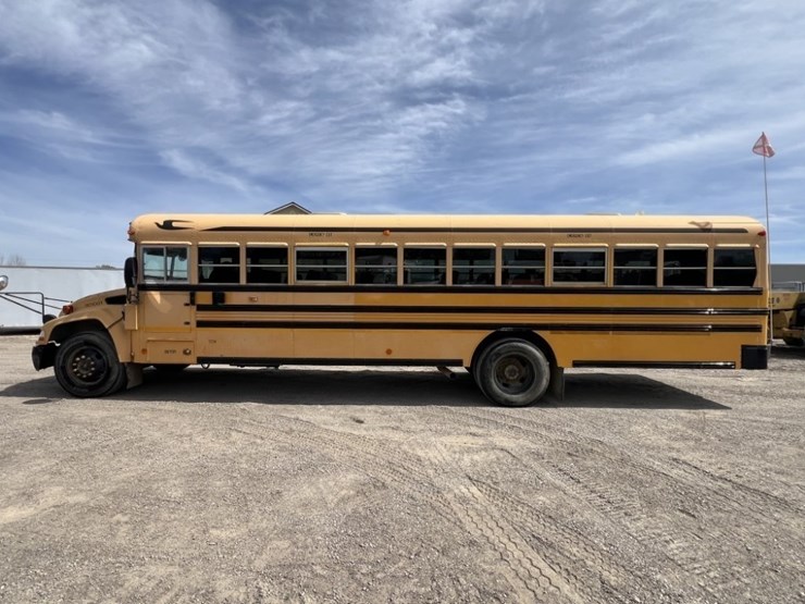 2008-caterpillar-c7-image-2