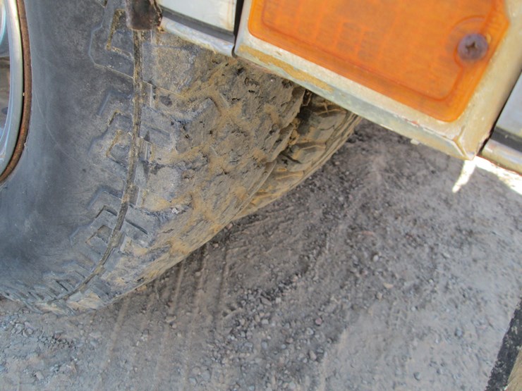 1994-chevrolet-w4-image-5