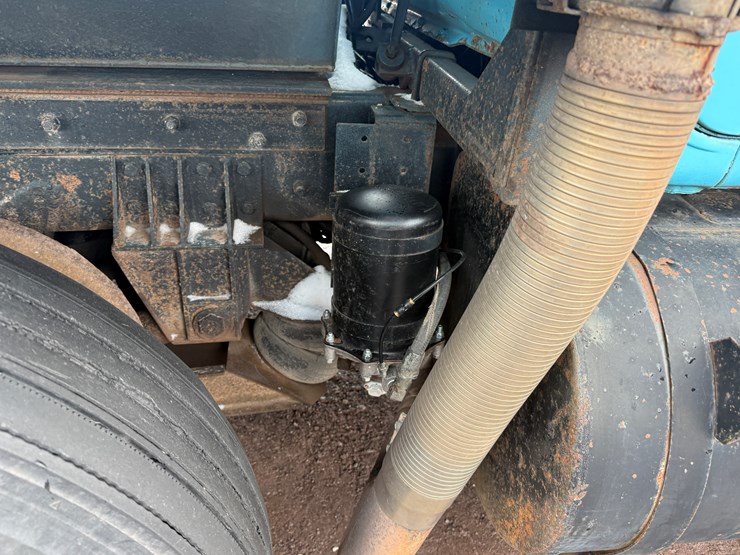 #1056-•-1989-mack-quad-axle-dump-truck-image-42