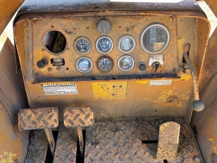 1973-case-850-image-24