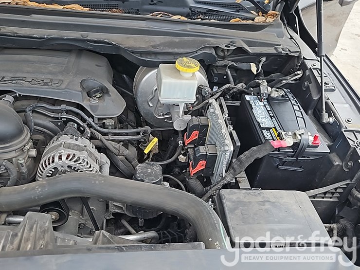 2018-dodge-ram-1500-image-21