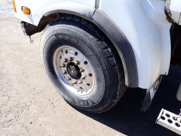 2000-western-star-5900-image-28