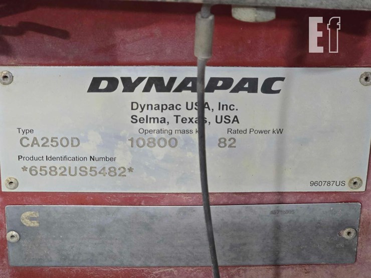 2007-dynapac-ca250d-image-27