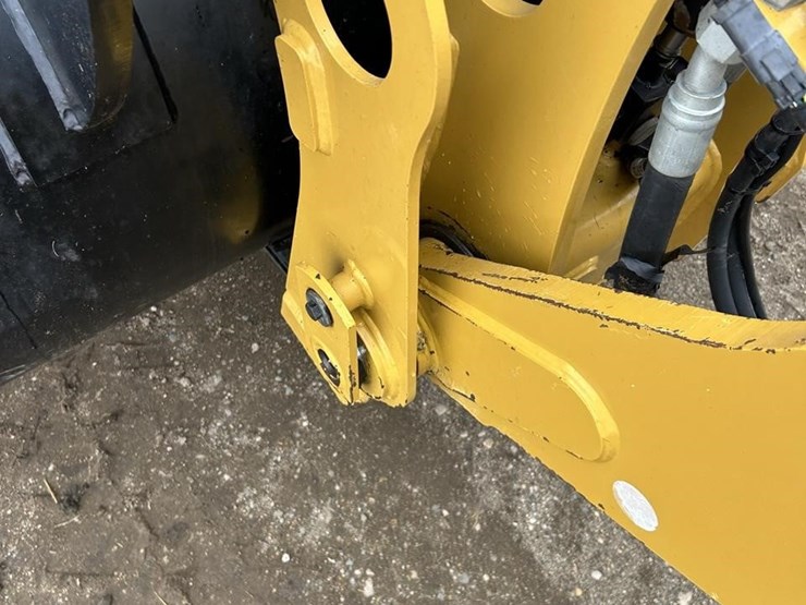 2016-caterpillar-930m-image-46