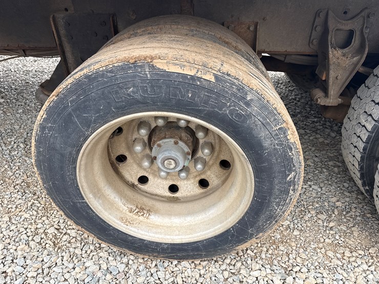 1999-international-4900-image-81