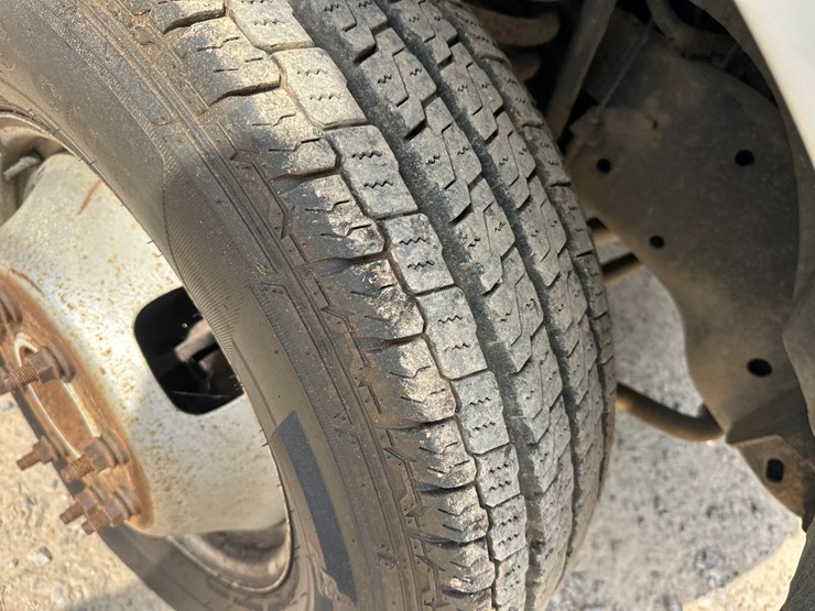 2008-ford-f350-image-40