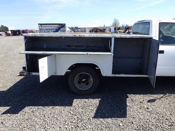 1994-chevrolet-3500-image-10