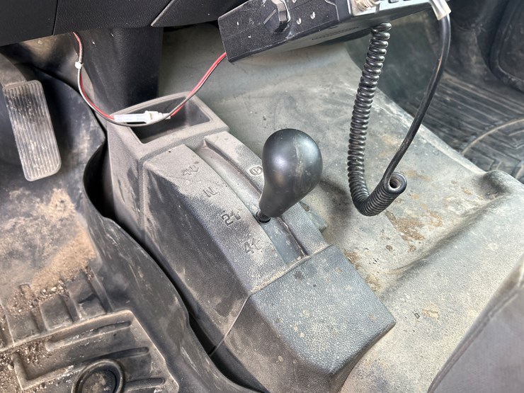 2018-chevrolet-2500-image-56