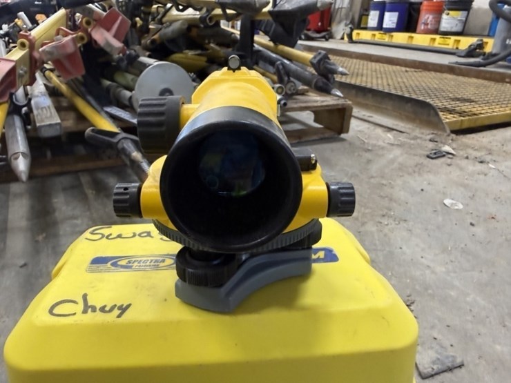 spectra-precision-al28m-automatic-laser-image-3