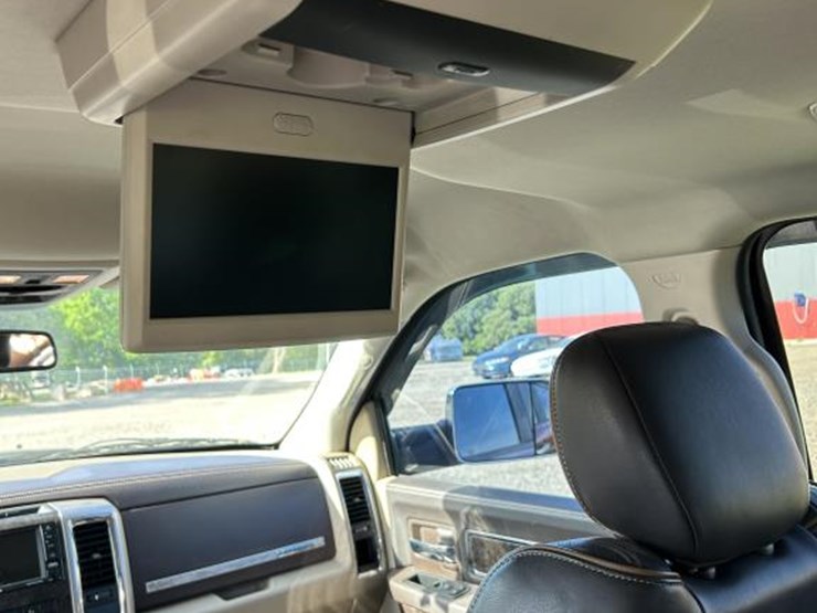 2012-dodge-ram-1500-image-15