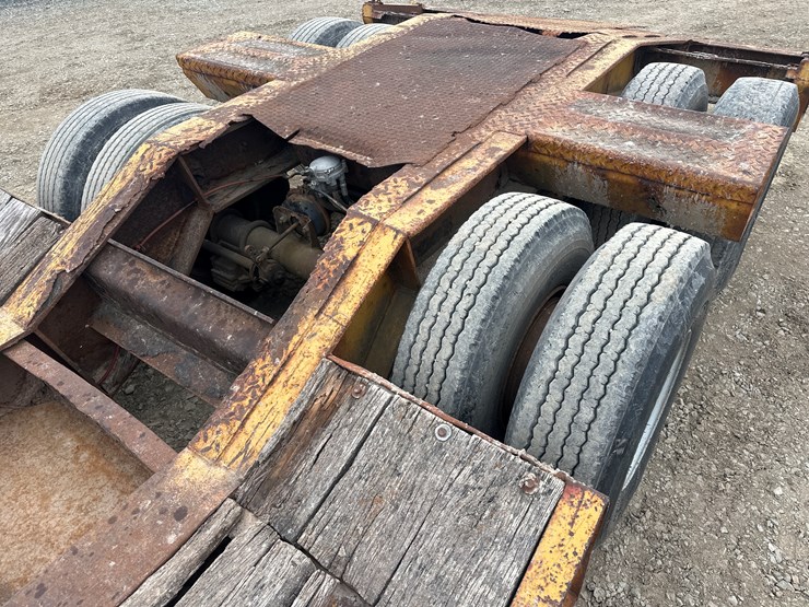 1986-massey-ferguson-8-image-21