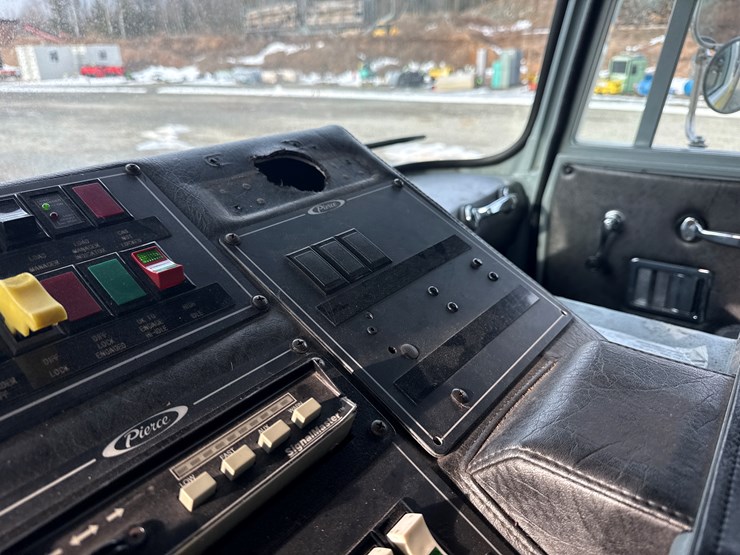 1998-massey-ferguson-8-image-72