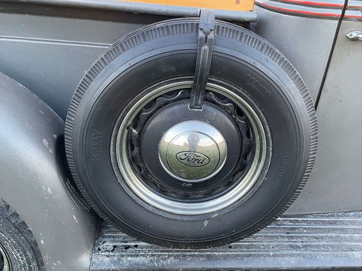 1938-ford-pickup---original-truck!-image-28