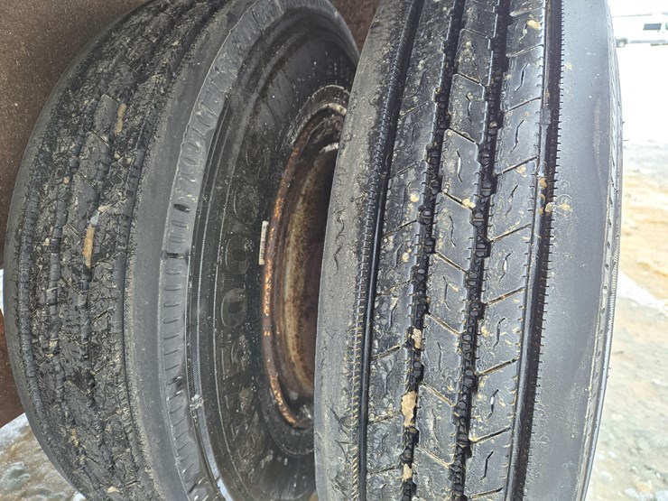 1994-massey-ferguson-8-image-85