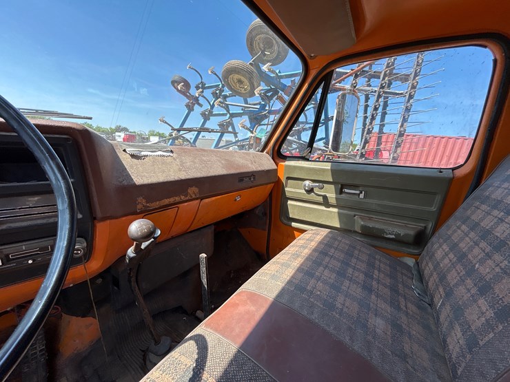 1974-gmc-6000-image-10