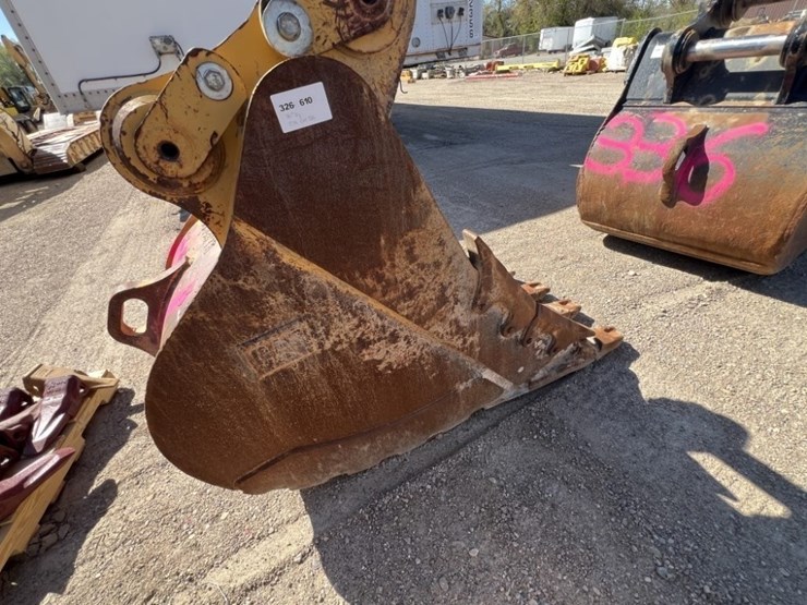 caterpillar-36-image-6