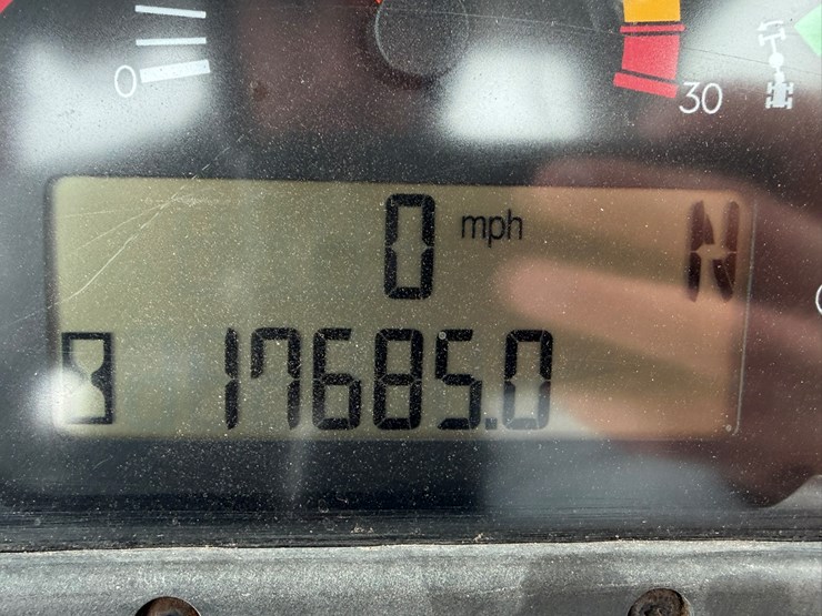 caterpillar-160m-image-110