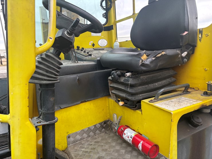 #1869-•-2012-combilift-cl-8011-multi-directional-forklift-image-38