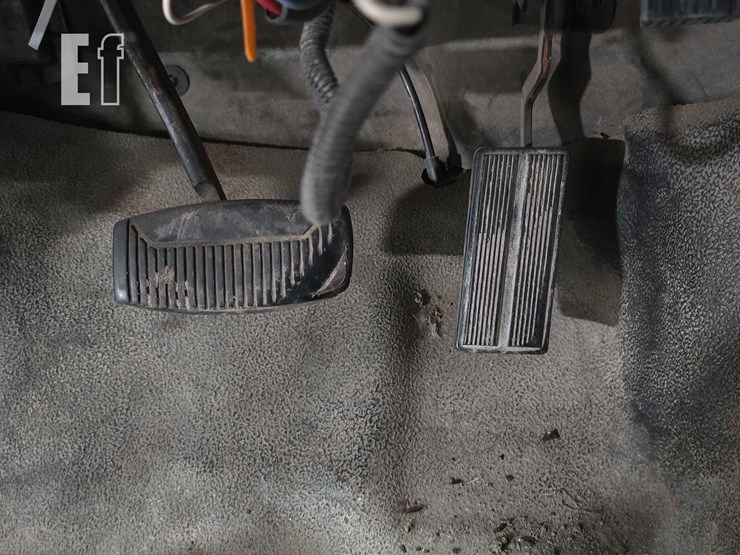 1999-ford-f450-image-11