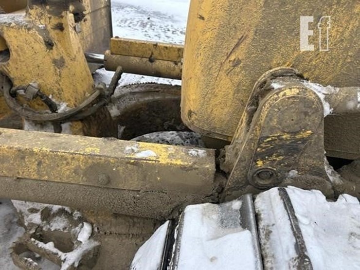 2017-komatsu-d61pxi-image-58