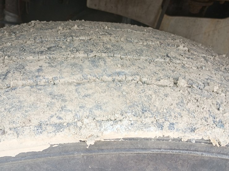 2000-international-9200i-image-68