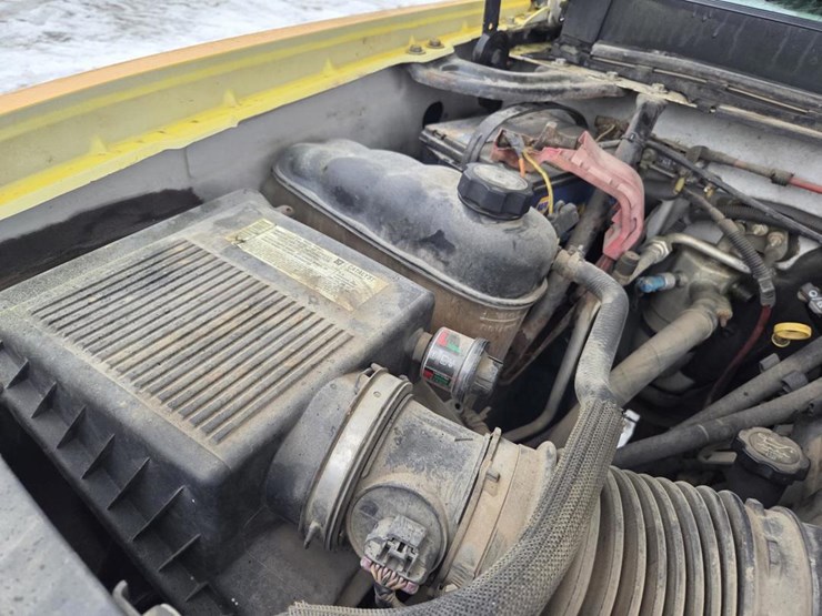 2008-chevrolet-2500-image-33