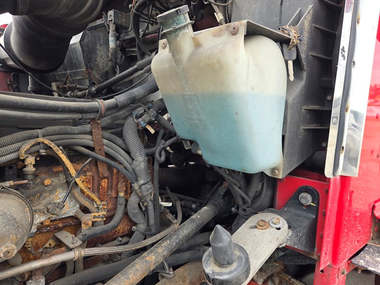 2005-kenworth-t600-image-53