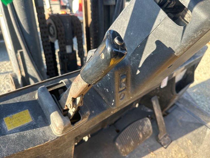 massey-ferguson-8-image-29