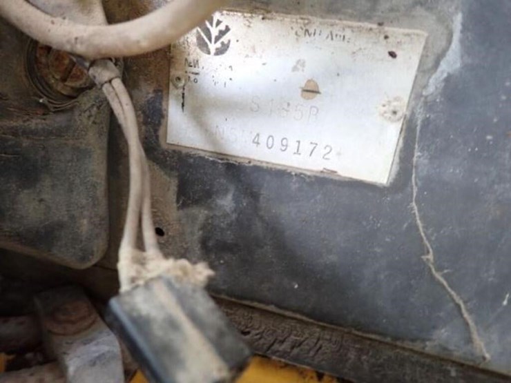 2005-new-holland-ls185b-image-9